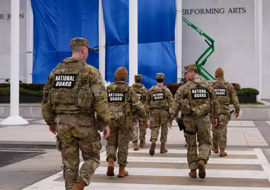 Tổng thống Trump triển khai 350 Vệ binh Quốc gia tới New Orleans truy qu&eacute;t nhập cư- Ảnh 1.