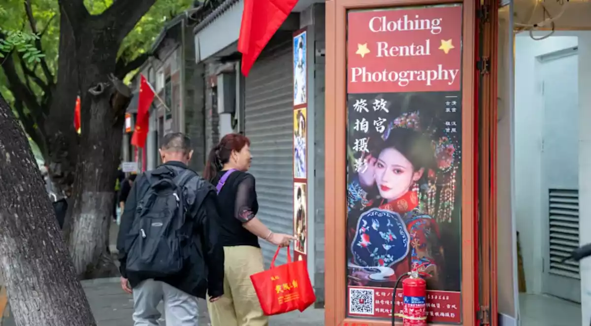 B&ugrave;ng nổ l&agrave;n s&oacute;ng &ldquo;tự tin văn h&oacute;a&rdquo; tại Trung Quốc- Ảnh 2.