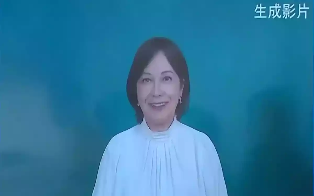 香港（中国）は、子供の画像をオンラインに投稿する際には注意するよう勧告しています。