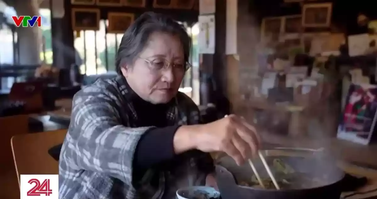 日本ではクマは危険な動物から食卓の珍味となった。