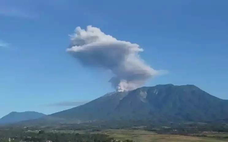 インドネシア、アチェ州の火山と地震の警戒レベルを引き上げ。