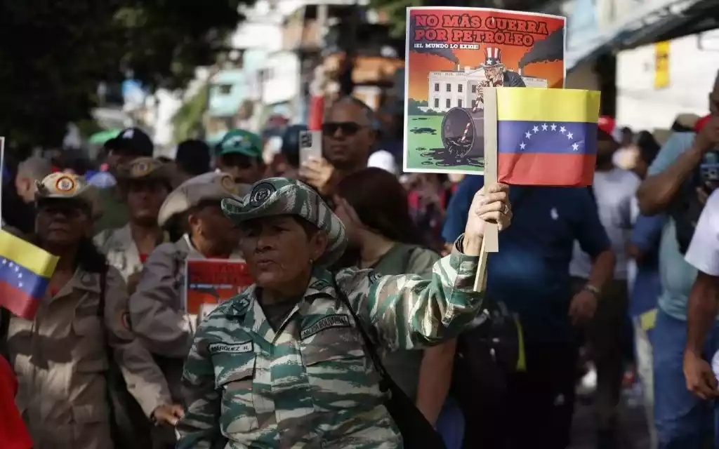 ベネズエラ、トランプ政権との緊張が高まる中、数人の米国人を逮捕。