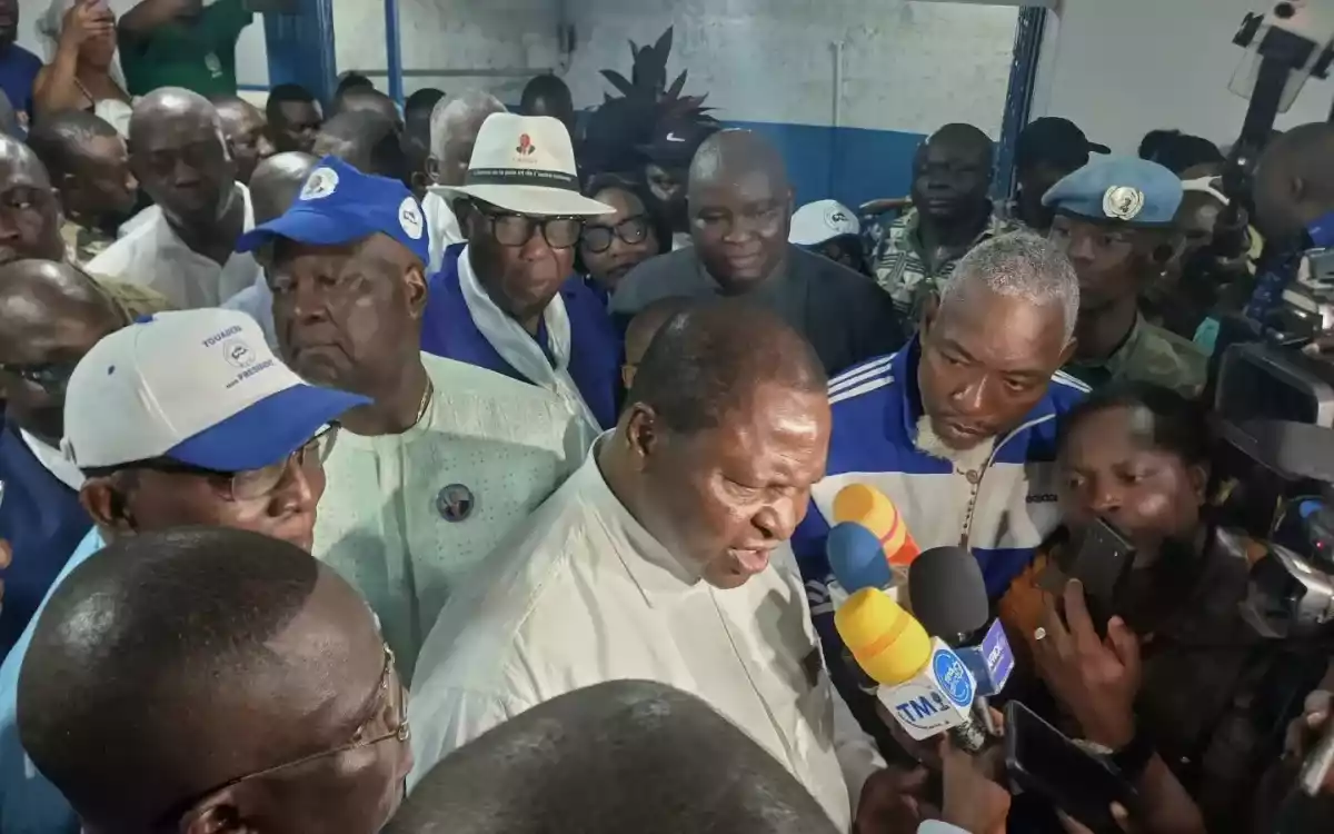 中央アフリカ共和国のファウスタン・アルシャンジュ・トゥアデラ大統領が再選された。