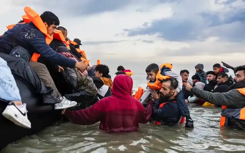 欧州は不法移民の強制送還を強化。