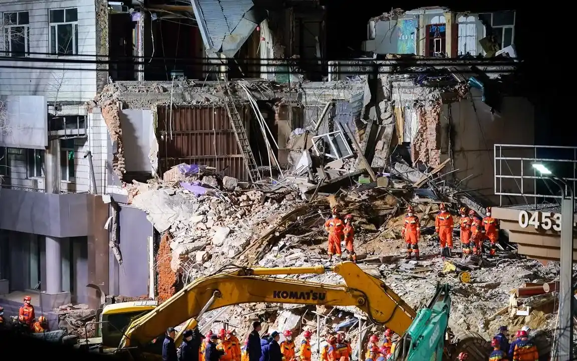 中国黒竜江省で建物が倒壊、少なくとも7人が死亡。